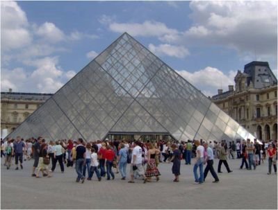 Louvre Pyramid Louvre Pyramid